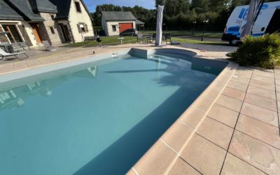 Réparation liner piscine – liner gris clair